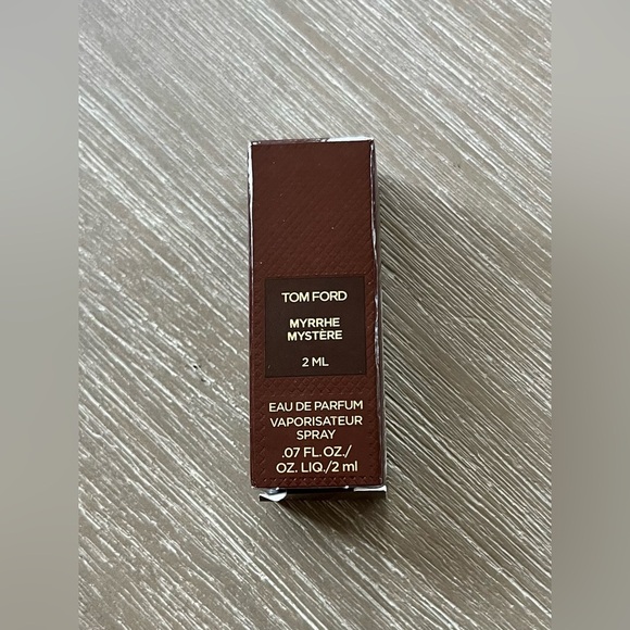 New Tom Ford Myrrhe Mystere Eau de Parfum Spray Travel Size 2ml - Picture 3 of 6